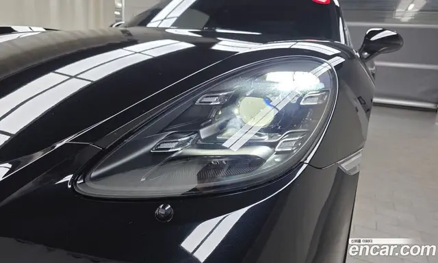 Porsche 718 2024 4.0 автомат (гидро), миниатюра 8