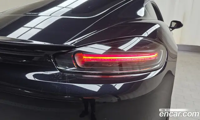 Porsche 718 2024 4.0 автомат (гидро), миниатюра 9