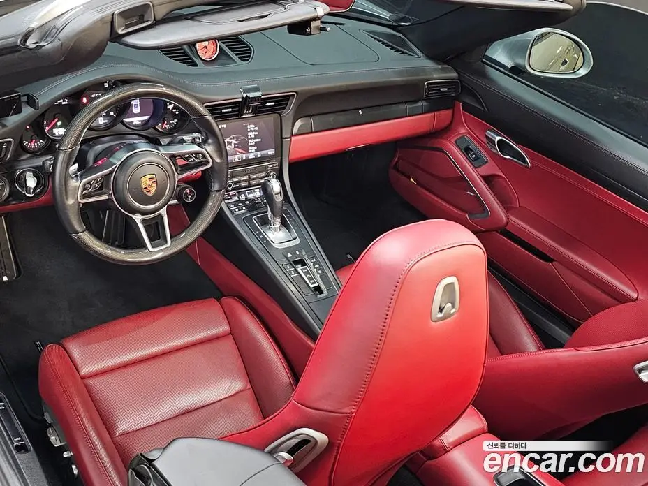 Porsche 911 2017 3.0 автомат (гидро), фото 11