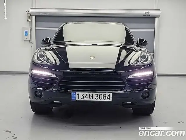 Porsche Cayenne 2011 3.0 автомат (гидро), миниатюра 2