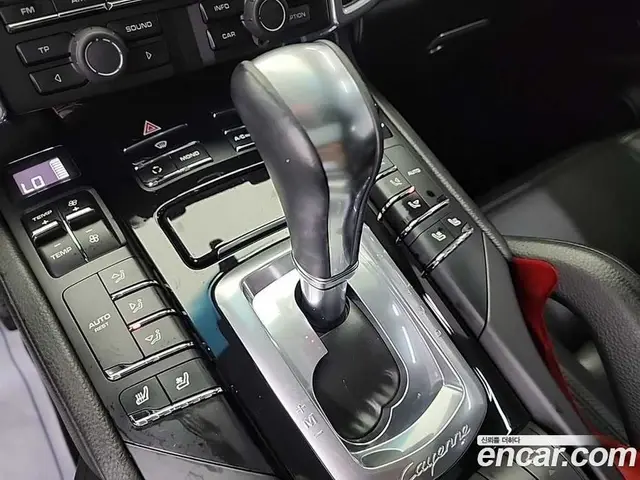 Porsche Cayenne 2011 3.0 автомат (гидро), миниатюра 6