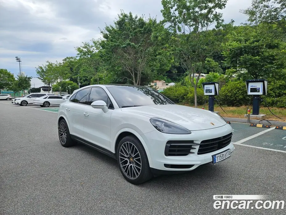 Porsche Cayenne 2023 3.0 автомат (гидро), фото 3