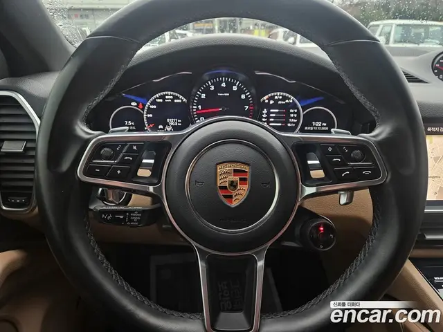 Porsche Cayenne 2023 3.0 автомат (гидро), миниатюра 6