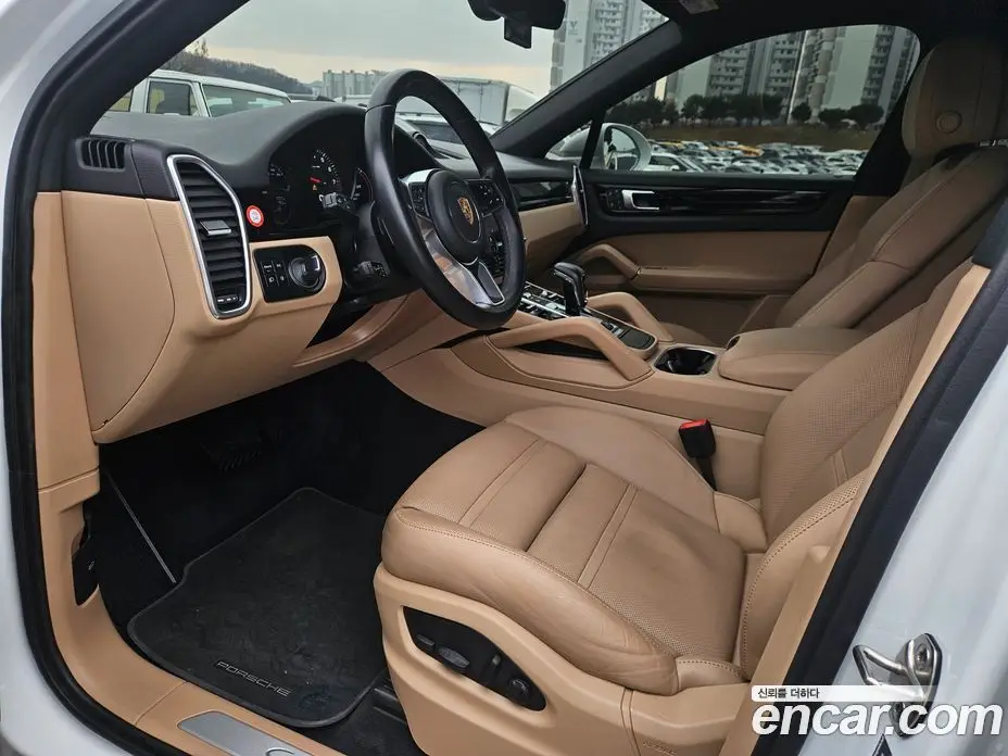 Porsche Cayenne 2023 3.0 автомат (гидро), фото 9