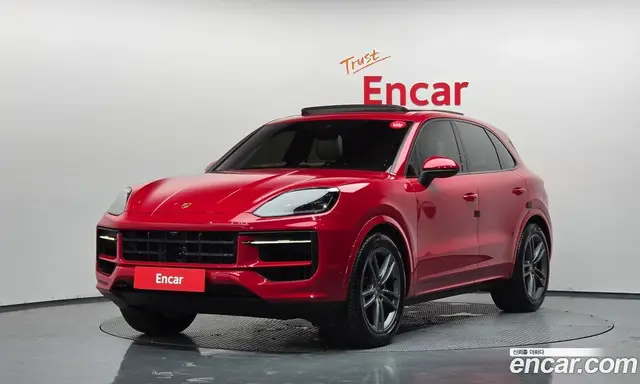 Porsche Cayenne, 2024, 5 438 км