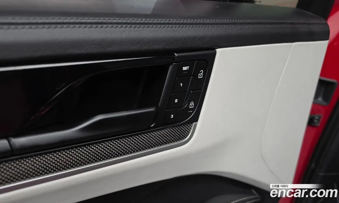 Porsche Cayenne 2024 3.0 автомат (гидро), фото 37