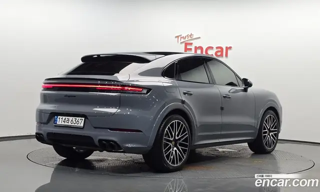 Porsche Cayenne, 2024, 39 649 км
