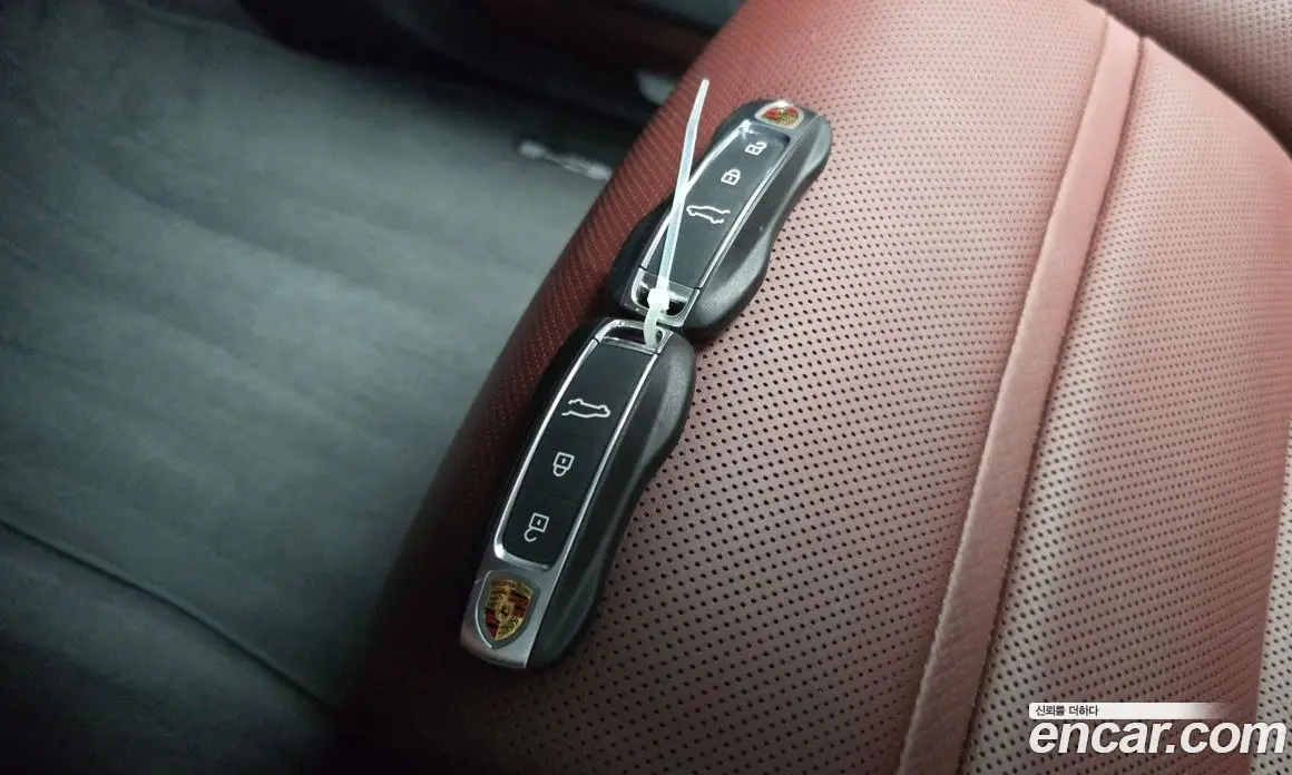 Porsche Cayenne 2024 3.0 автомат (гидро), фото 30