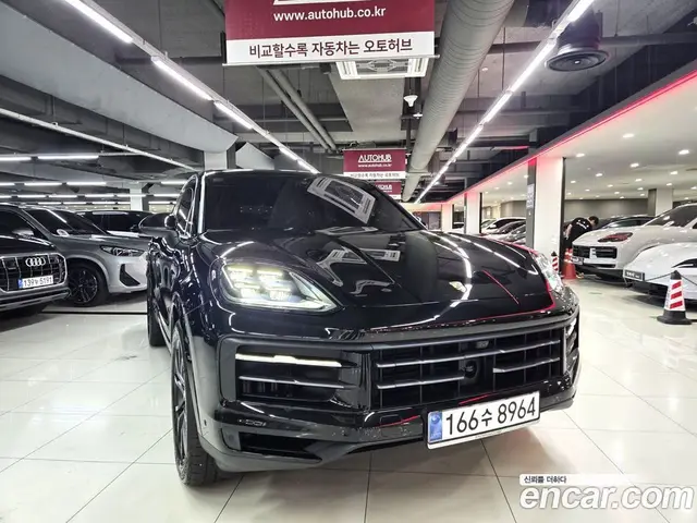 Porsche Cayenne 2025 3.0 автомат (гидро), миниатюра 2