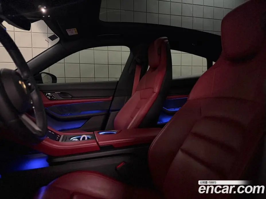 Porsche Taycan 2021 0.1 автомат (гидро), фото 13
