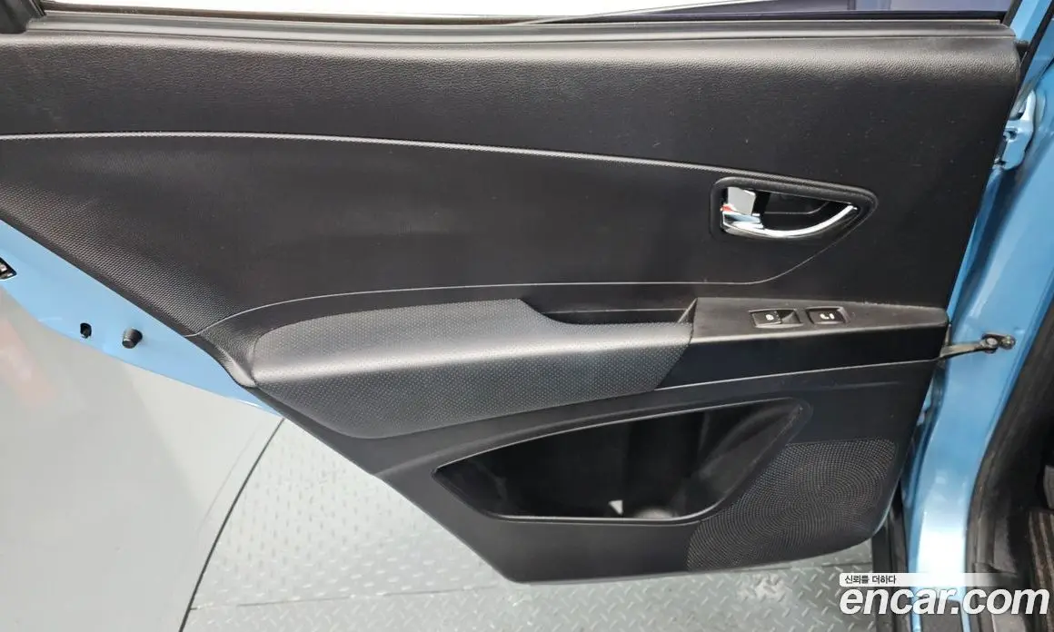 SsangYong Korando 2012 2.0 автомат (гидро), фото 14