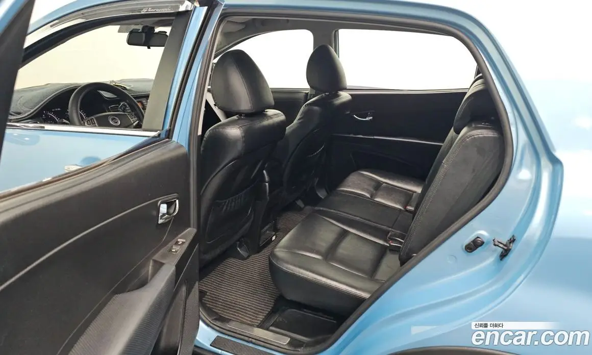 SsangYong Korando 2012 2.0 автомат (гидро), фото 17