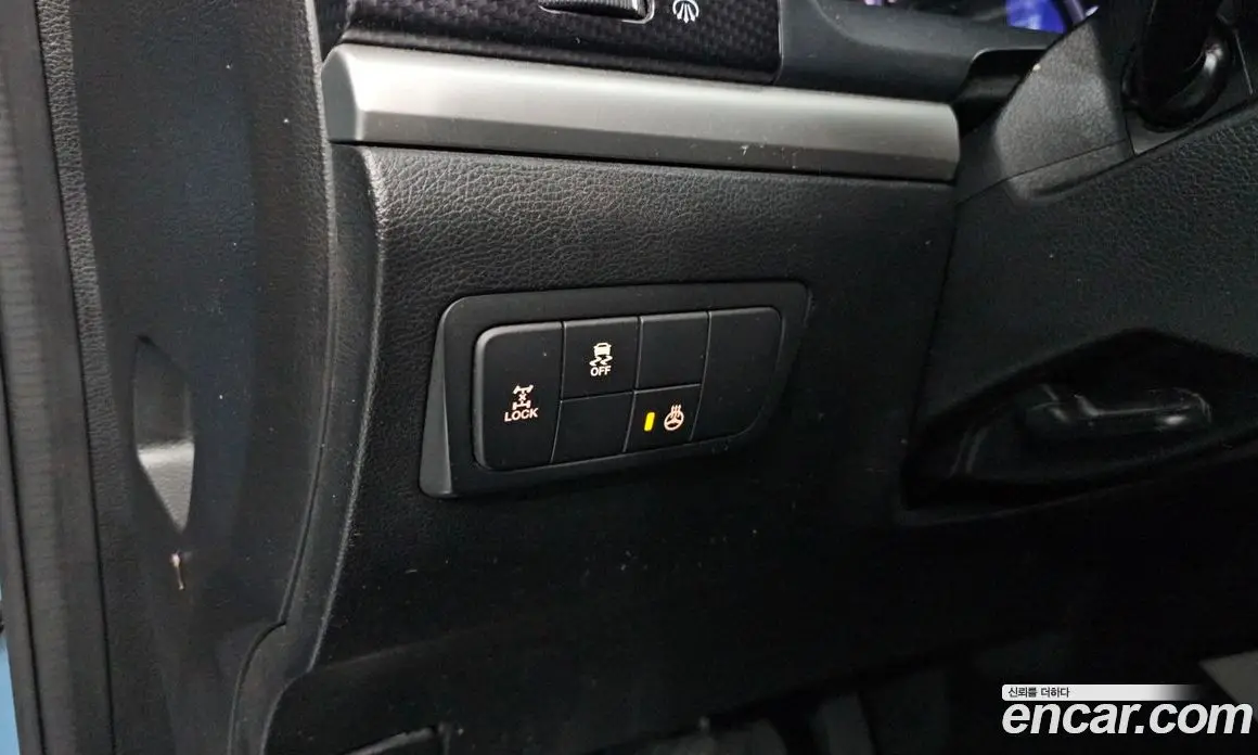 SsangYong Korando 2012 2.0 автомат (гидро), фото 23