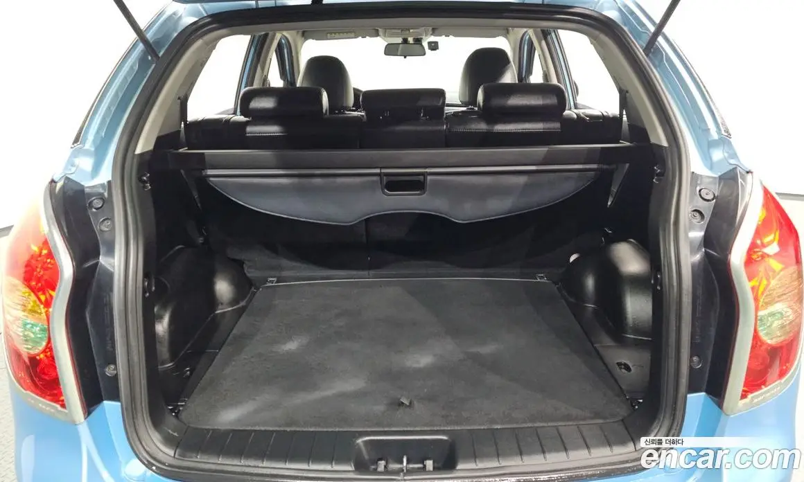 SsangYong Korando 2012 2.0 автомат (гидро), фото 25