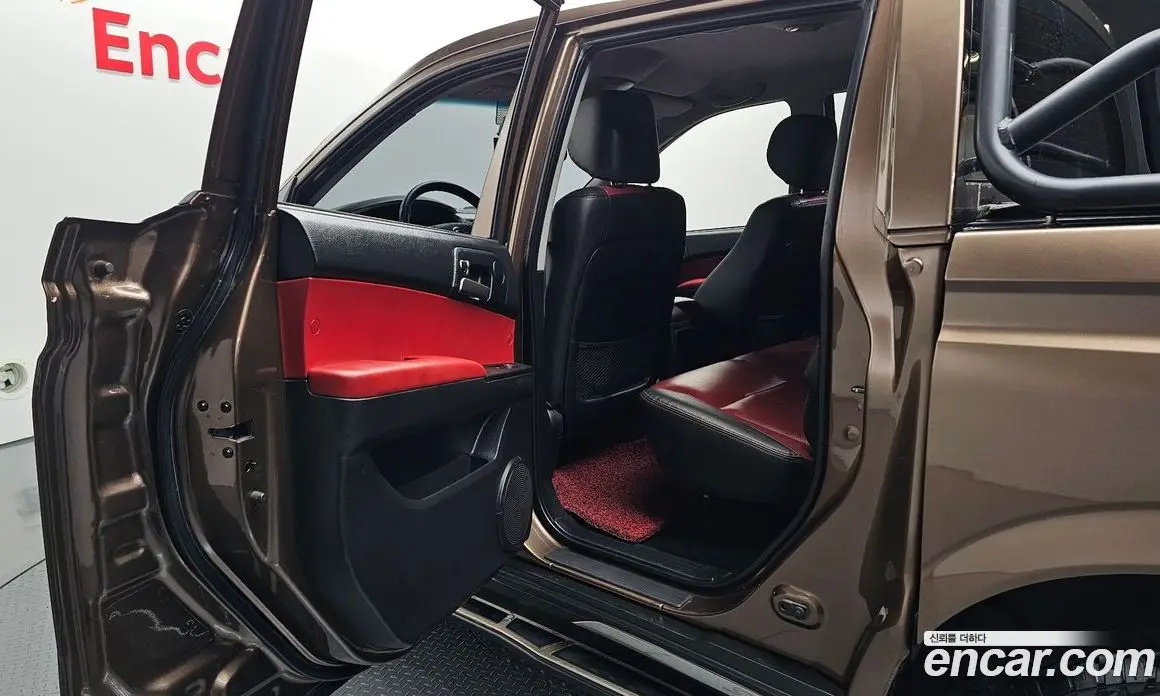 SsangYong Korando 2016 2.2 автомат (гидро), фото 12