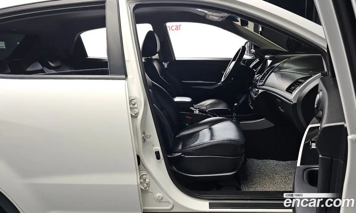SsangYong Korando 2016 2.2 автомат (гидро), фото 16