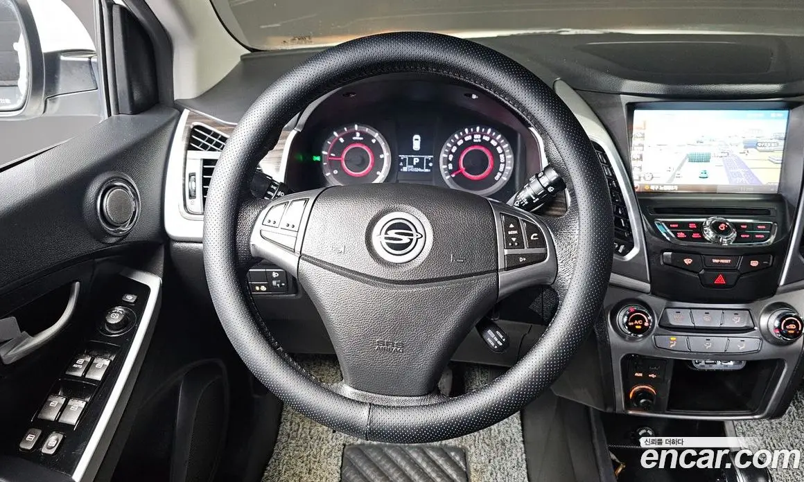 SsangYong Korando 2016 2.2 автомат (гидро), фото 18