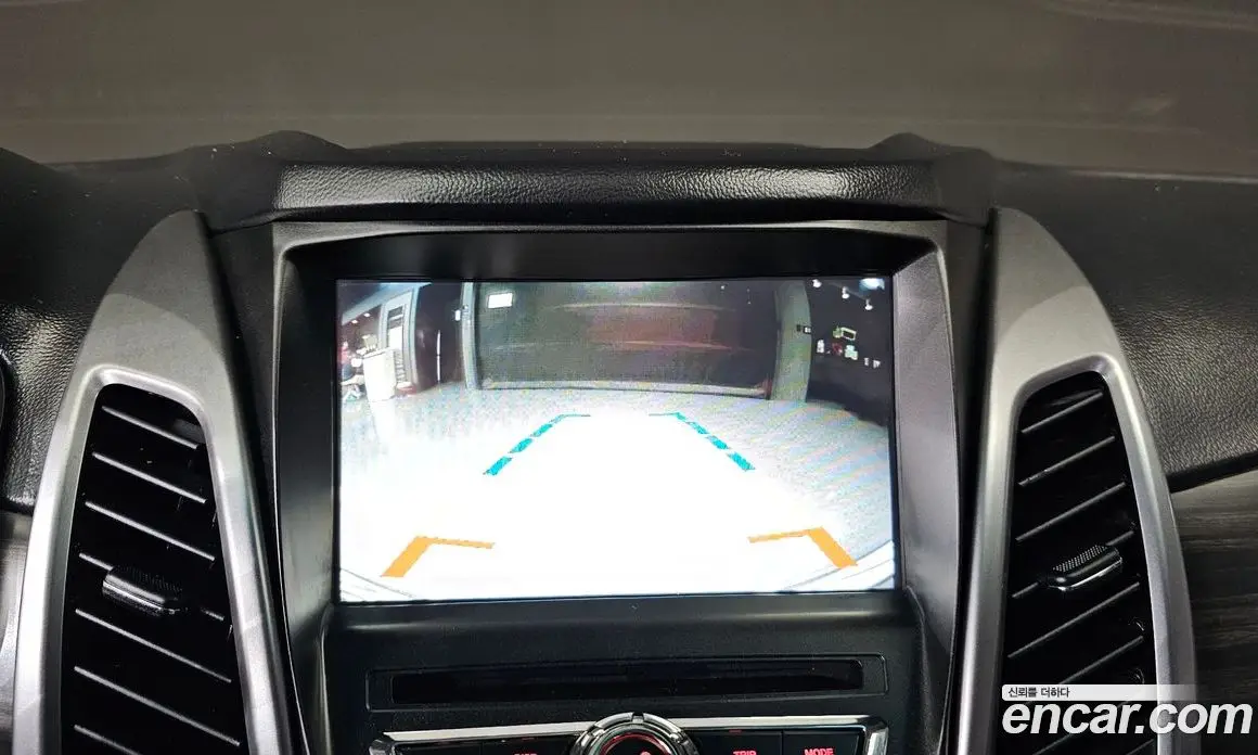 SsangYong Korando 2016 2.2 автомат (гидро), фото 21