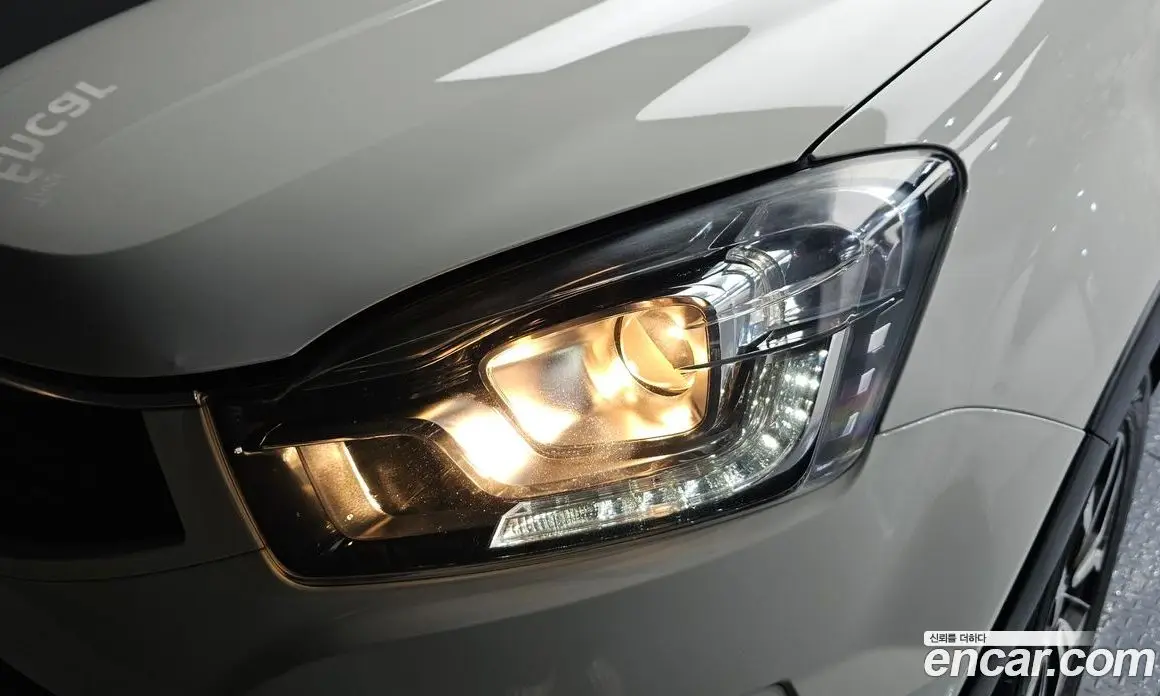 SsangYong Korando 2016 2.2 автомат (гидро), фото 8