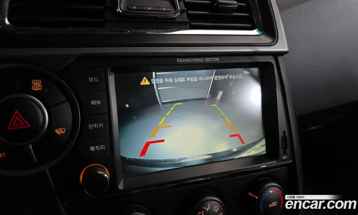 SsangYong Korando 2016 2.2 автомат (гидро), фото 14