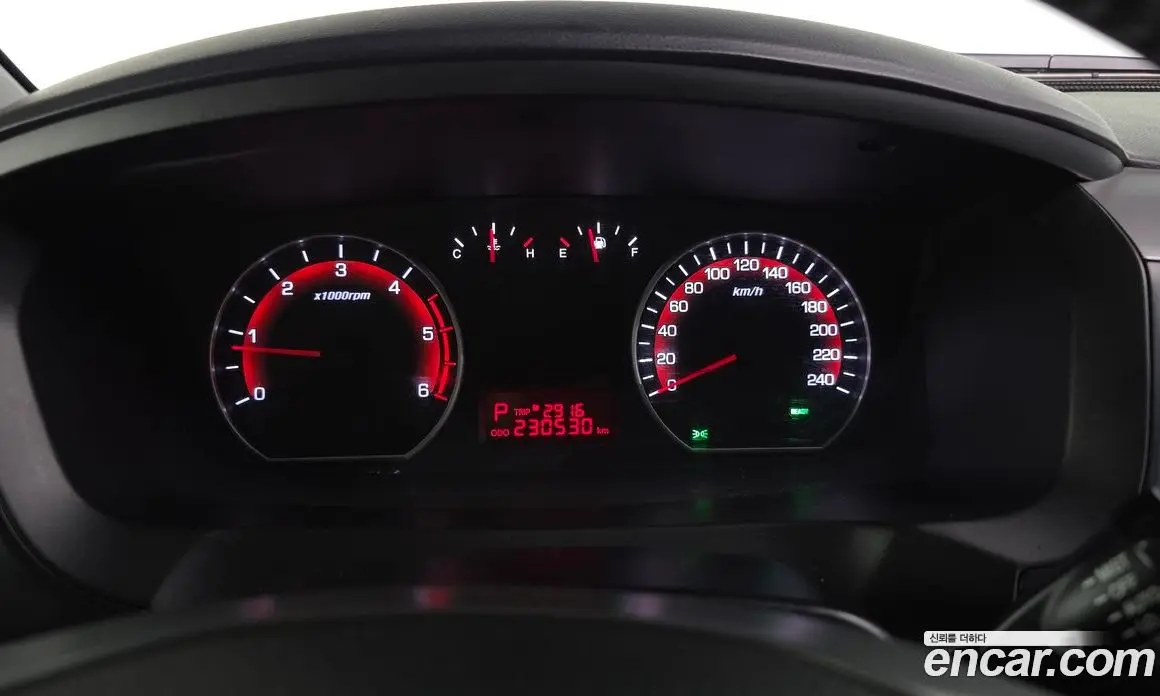 SsangYong Korando 2016 2.2 автомат (гидро), фото 8