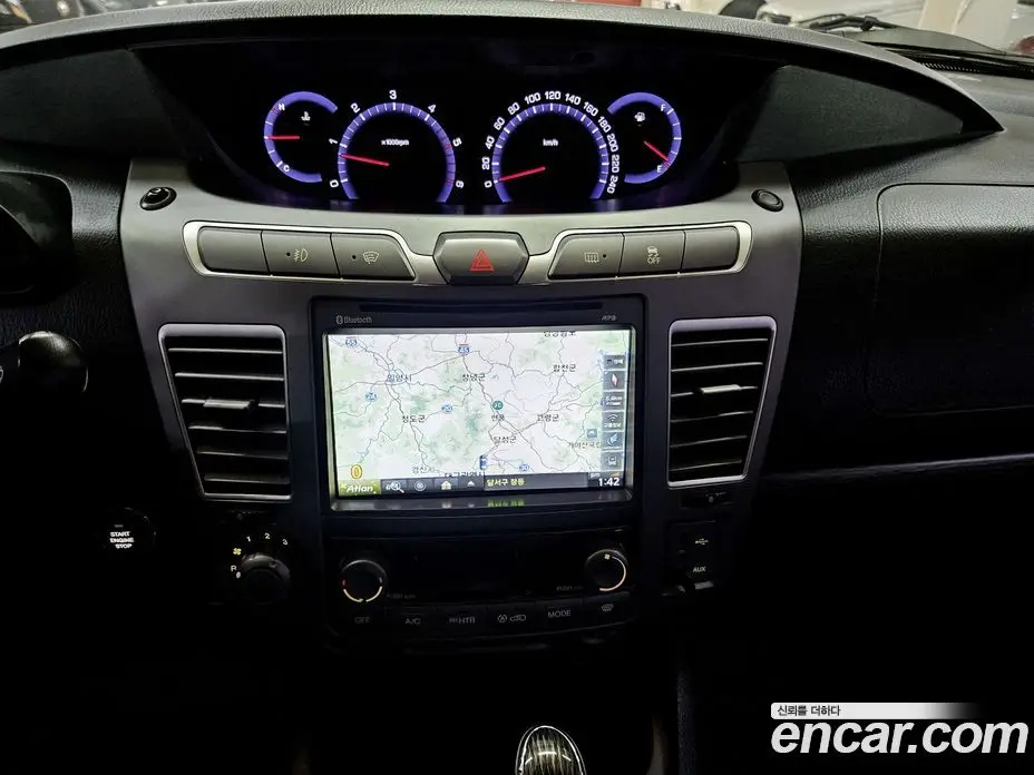 SsangYong Korando 2017 2.2 автомат (гидро), фото 15