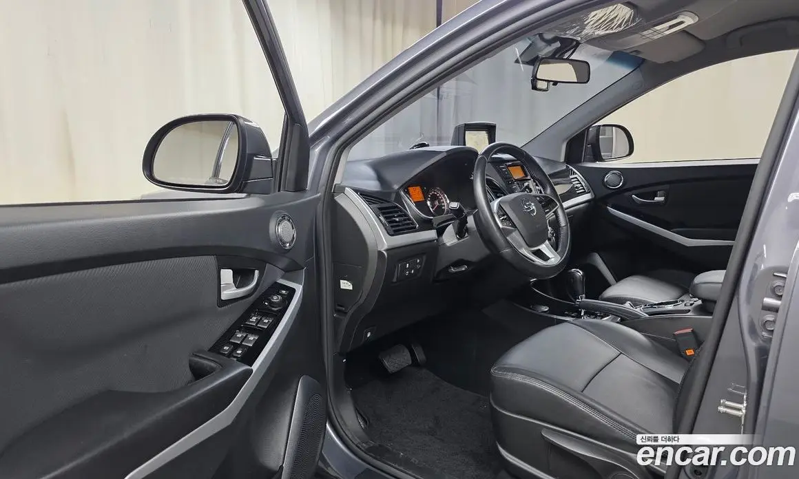 SsangYong Korando 2018 2.2 автомат (гидро), фото 13