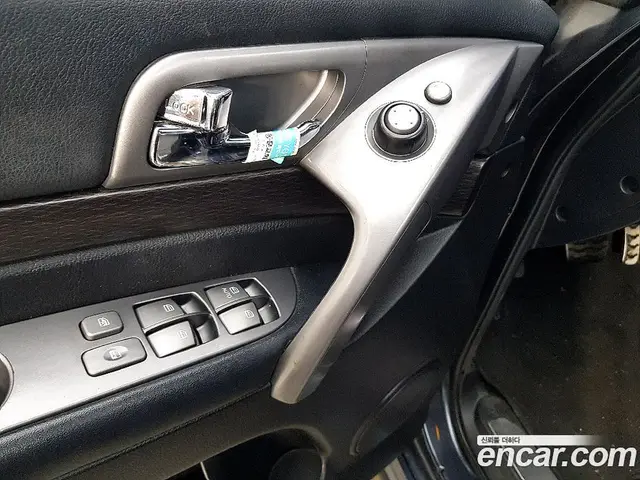 SsangYong Korando 2018 2.2 автомат (гидро), миниатюра 11