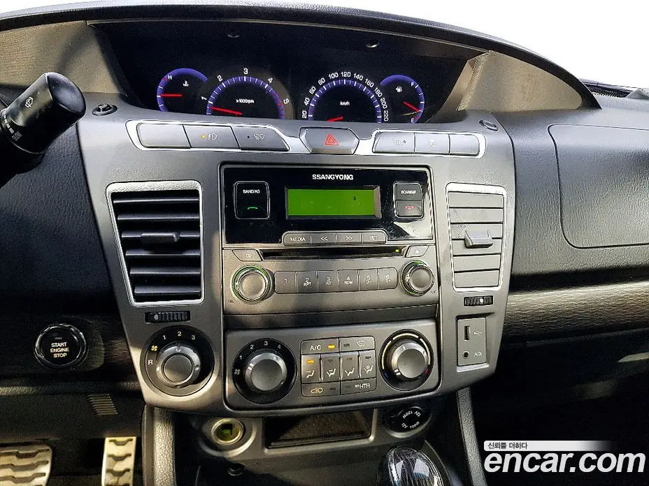SsangYong Korando 2018 2.2 автомат (гидро), фото 13