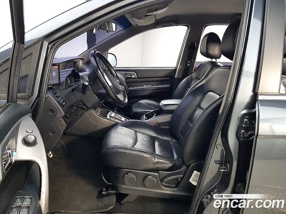 SsangYong Korando 2018 2.2 автомат (гидро), фото 8
