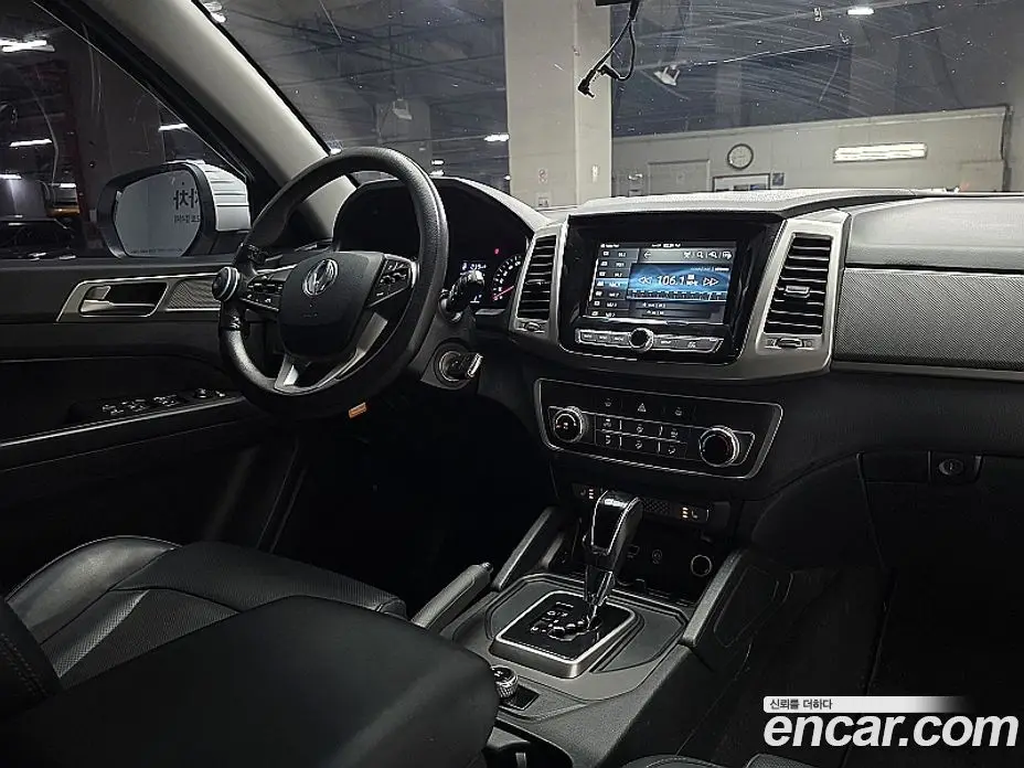 SsangYong Rexton 2018 2.2 автомат (гидро), фото 16