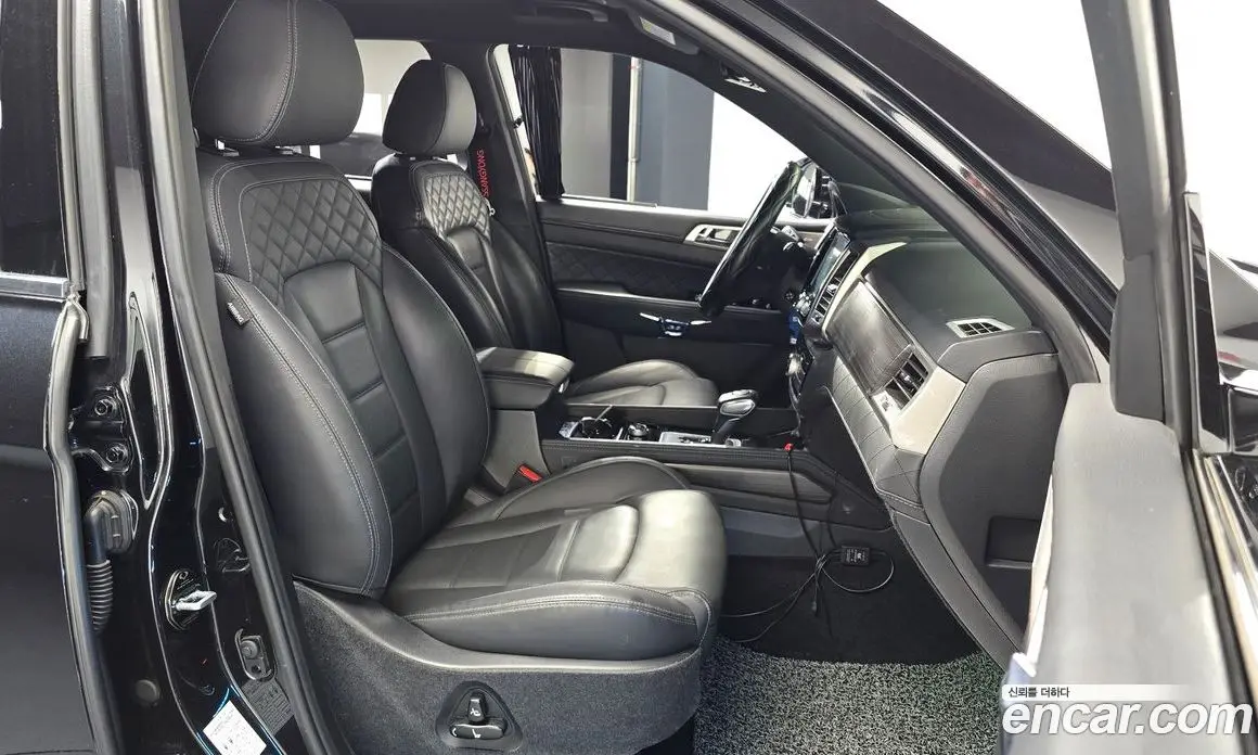 SsangYong Rexton 2018 2.2 автомат (гидро), фото 16