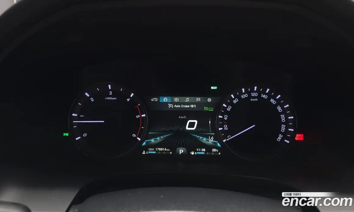 SsangYong Rexton 2018 2.2 автомат (гидро), фото 11
