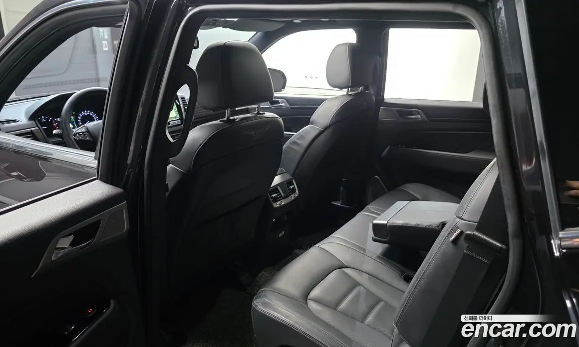SsangYong Rexton 2018 2.2 автомат (гидро), фото 16