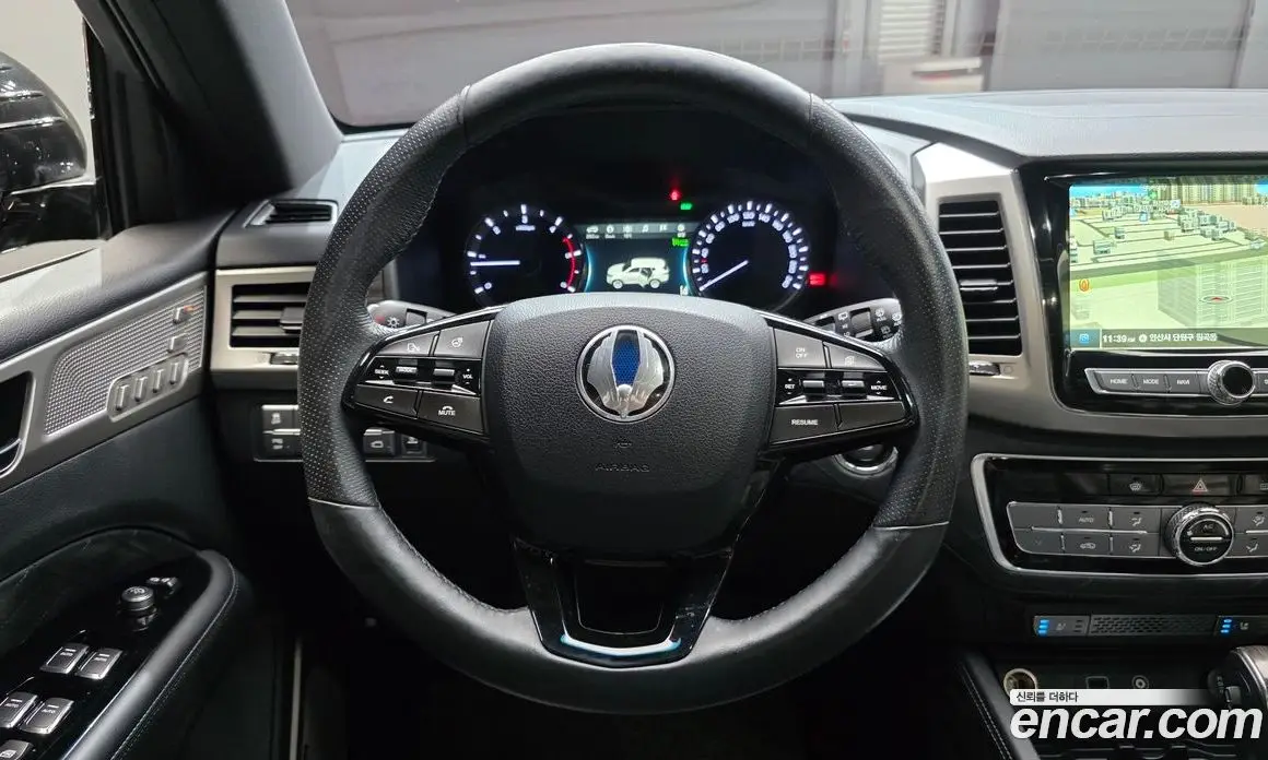 SsangYong Rexton 2018 2.2 автомат (гидро), фото 18