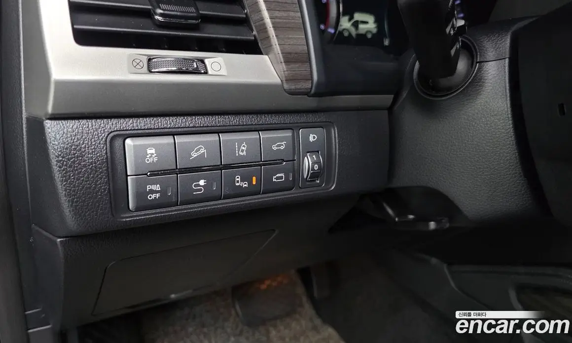 SsangYong Rexton 2018 2.2 автомат (гидро), фото 20