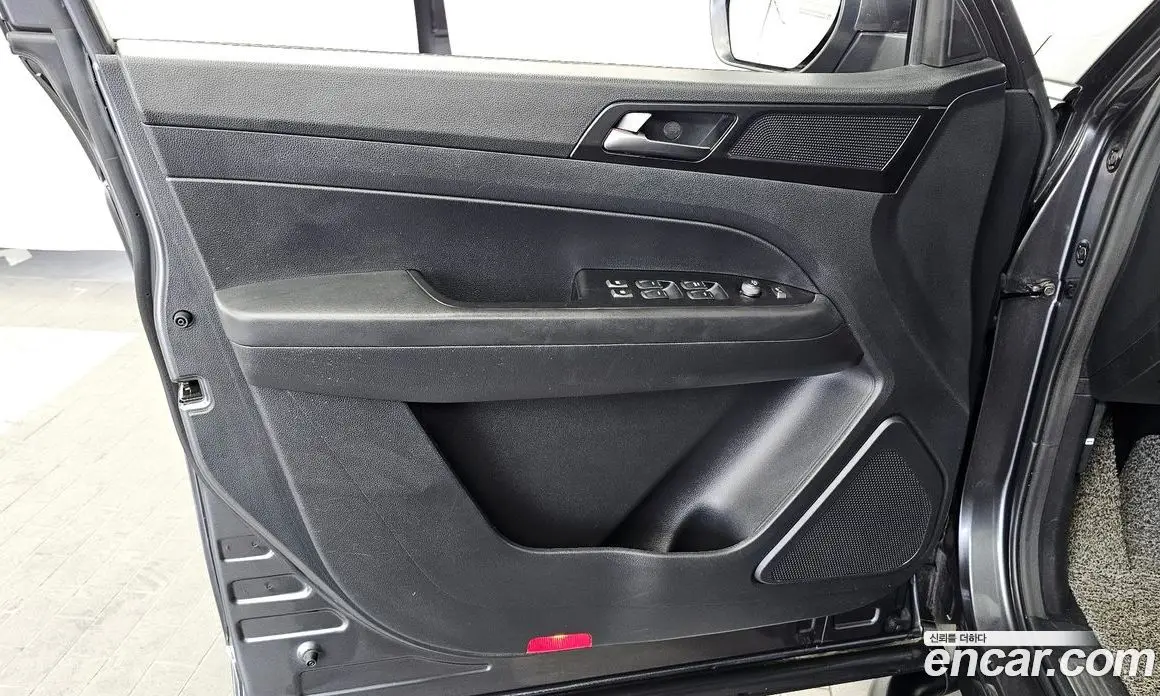 SsangYong Rexton 2020 2.2 автомат (гидро), фото 14