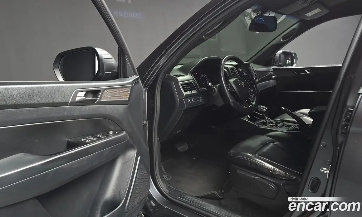 SsangYong Rexton 2021 2.2 автомат (гидро), фото 13