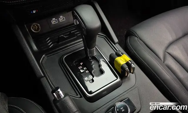 SsangYong Rexton 2023 2.2 автомат (гидро), миниатюра 12