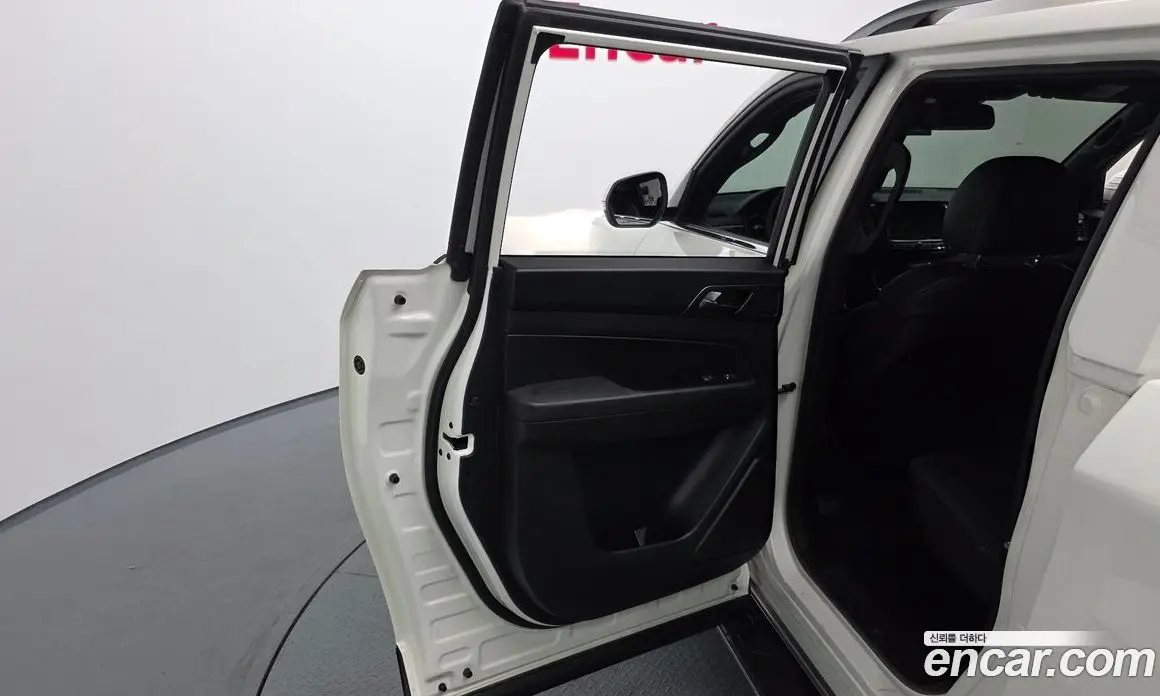 SsangYong Rexton 2023 2.2 автомат (гидро), фото 15