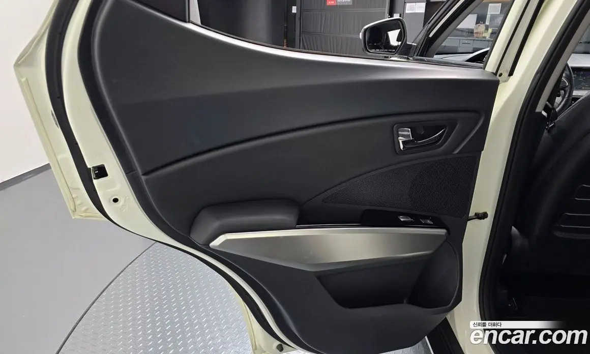 SsangYong TIBOLI 2015 1.6 автомат (гидро), фото 15