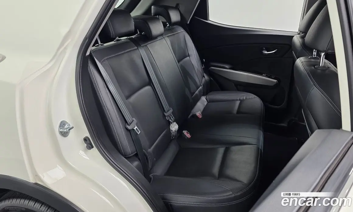 SsangYong TIBOLI 2015 1.6 автомат (гидро), фото 17