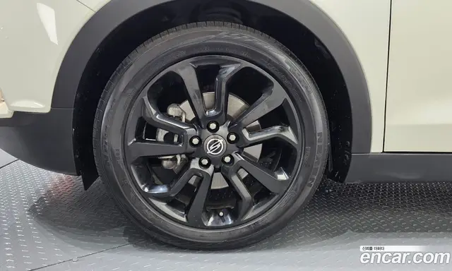 SsangYong TIBOLI 2015 1.6 автомат (гидро), миниатюра 5