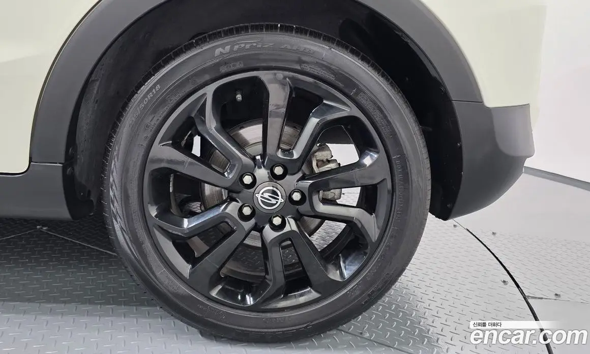 SsangYong TIBOLI 2015 1.6 автомат (гидро), фото 7