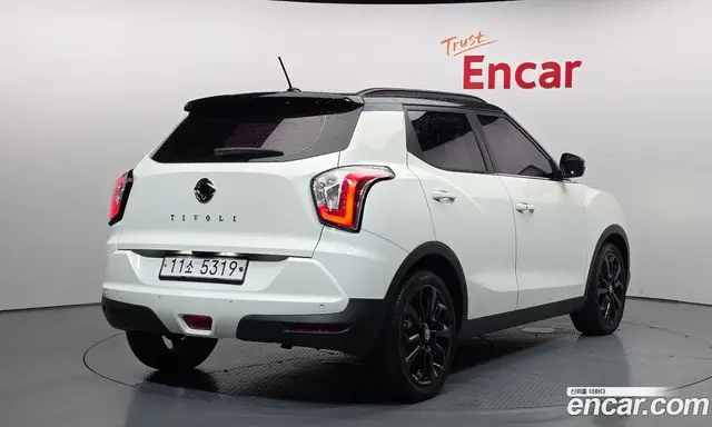 SsangYong TIBOLI 2015 1.6 автомат (гидро), миниатюра 2