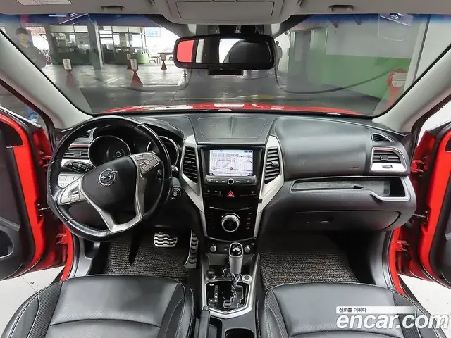 SsangYong TIBOLI 2015 1.6 автомат (гидро), миниатюра 7