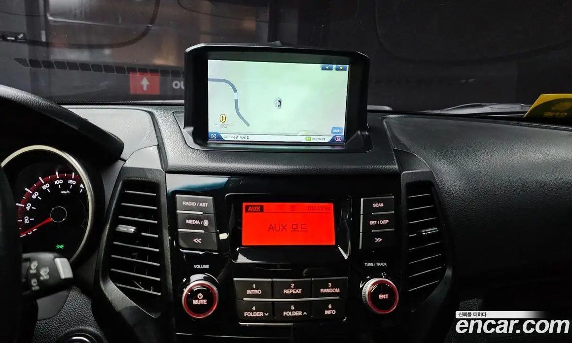 SsangYong TIBOLI 2016 1.6 автомат (гидро), фото 22