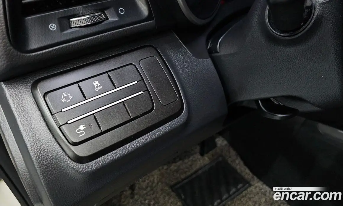 SsangYong TIBOLI 2016 1.6 автомат (гидро), фото 28