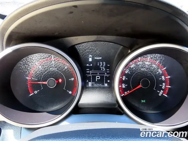 SsangYong TIBOLI 2016 1.6 автомат (гидро), миниатюра 9