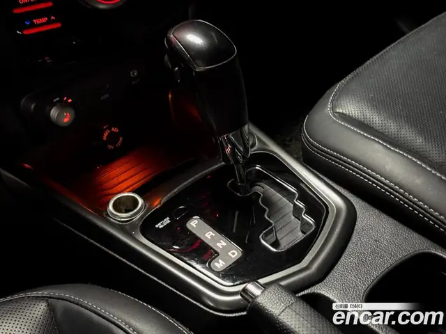 SsangYong TIBOLI 2017 1.6 автомат (гидро), миниатюра 9